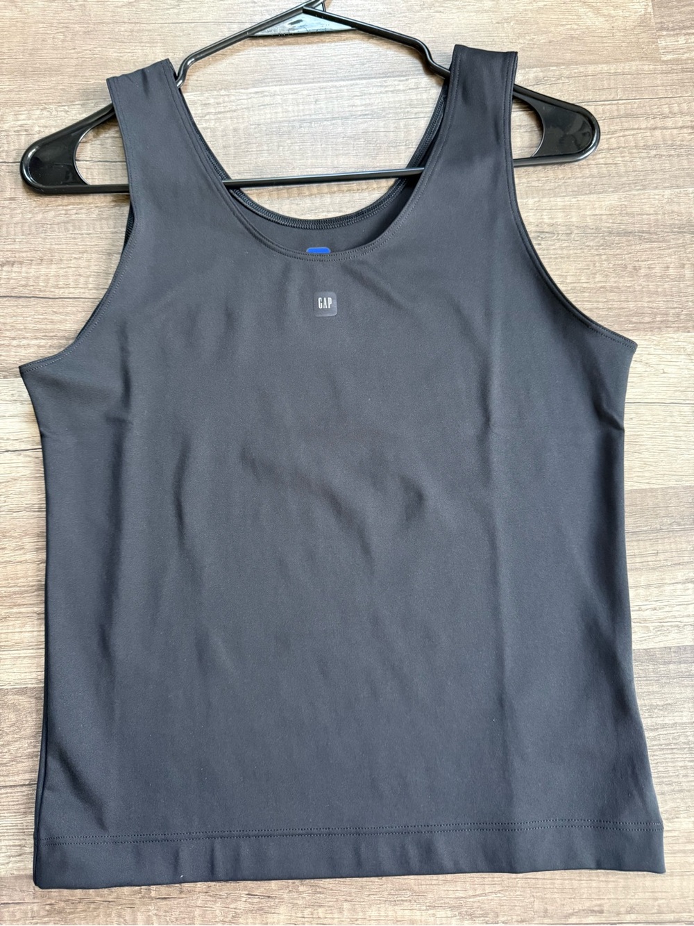 GapFit Black YZY Performance Tank Top – Women’s XS